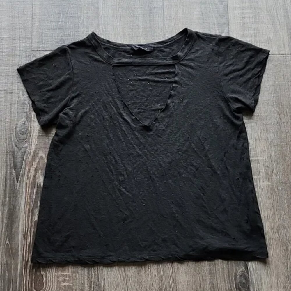 🍁 Olivaceous cut-out neck T-Shirt 🍁